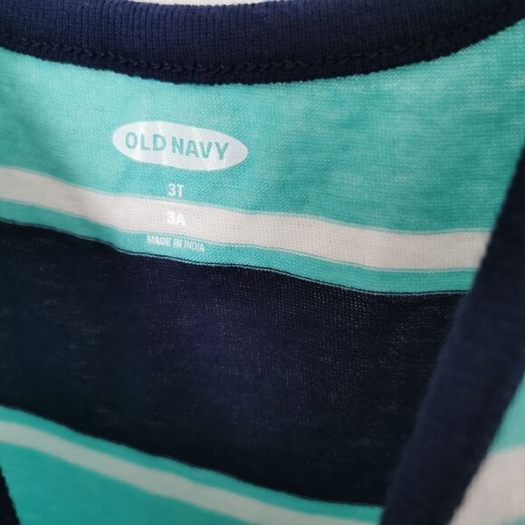 3/$15 Carter's boys tank top size 3 - Picture 3 of 4